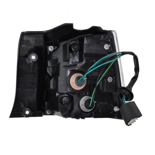 mitsubishi-outlander-cw-depo-ledli-stop-lambasi-dis-sol-8330a379-11674.jpg