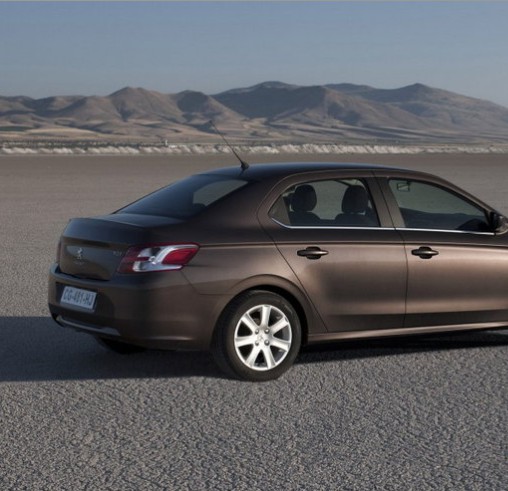 peugeot-301-yil-2013-uzeri-bsg-sag-stop-lambasi-duysuz-9674807880-20235.jpg