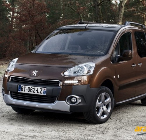 peugeot-partner-tepee-yil-2012-ve-uzeri-depo-sol-far-9677202480-10974.jpg