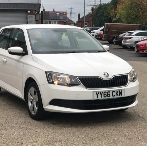 skoda-fabia-yil-2015-uzeri-depo-sol-far-6v1941015-15494.jpg